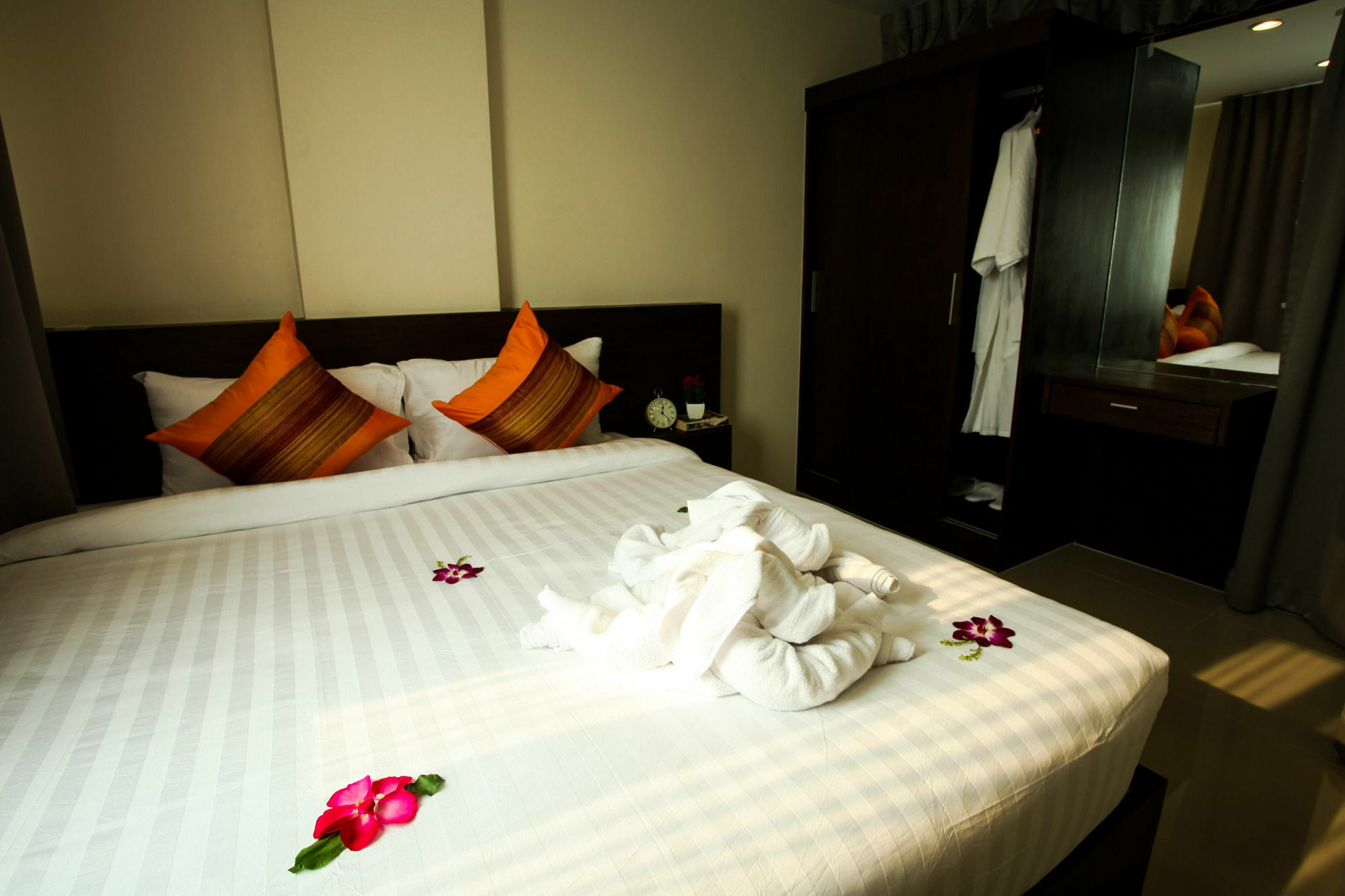 Patt Serviced Apartments Ban Nong Mai Daeng Exterior foto
