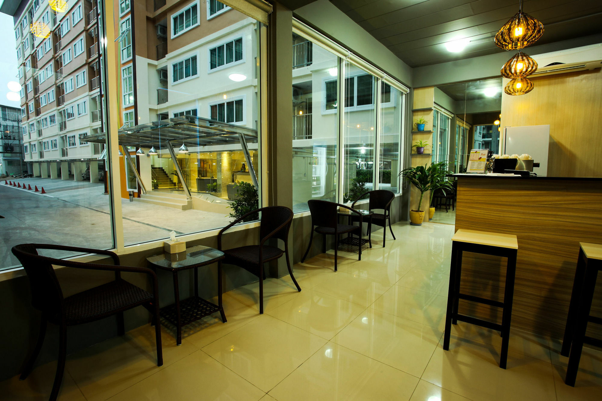 Patt Serviced Apartments Ban Nong Mai Daeng Exterior foto