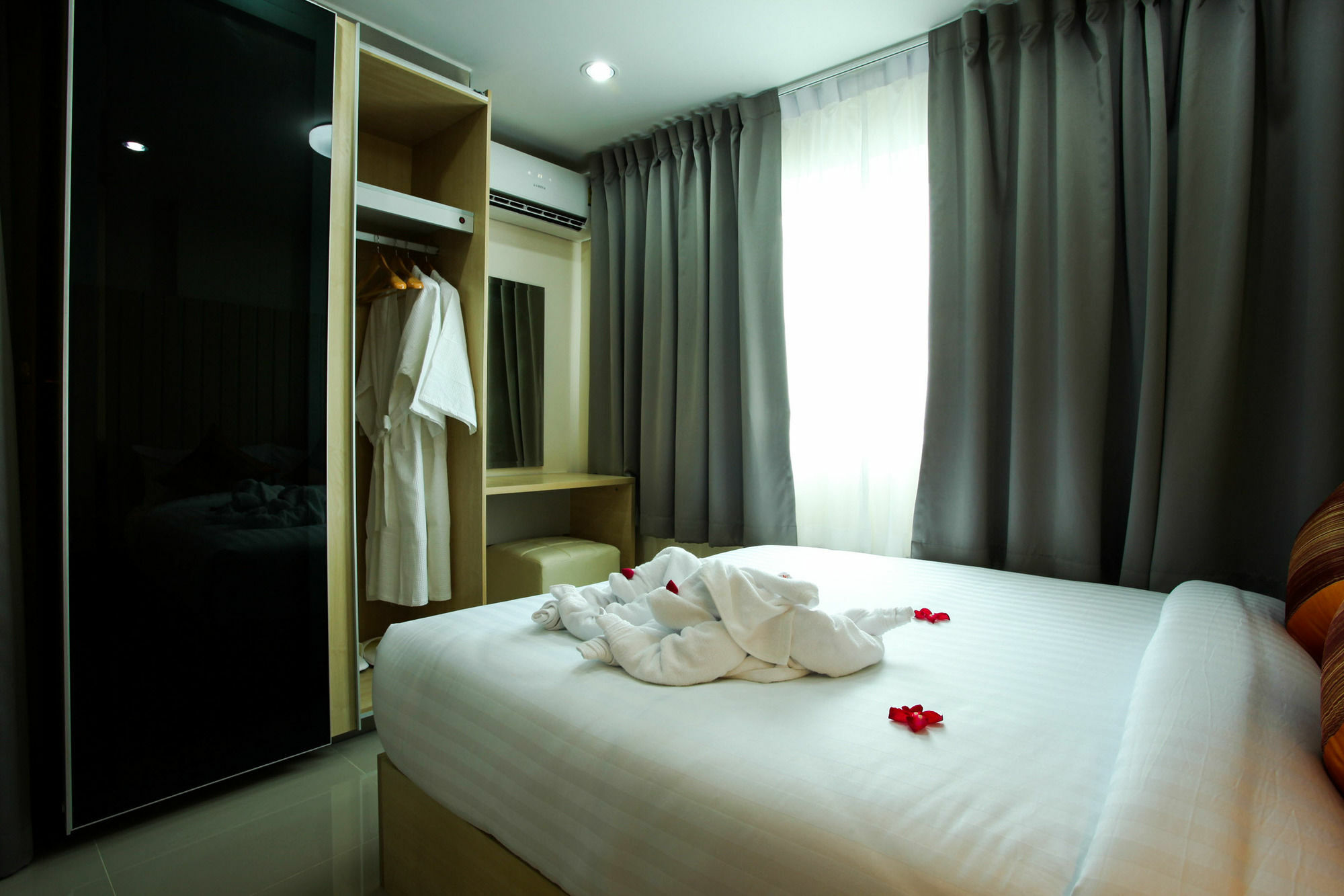 Patt Serviced Apartments Ban Nong Mai Daeng Exterior foto